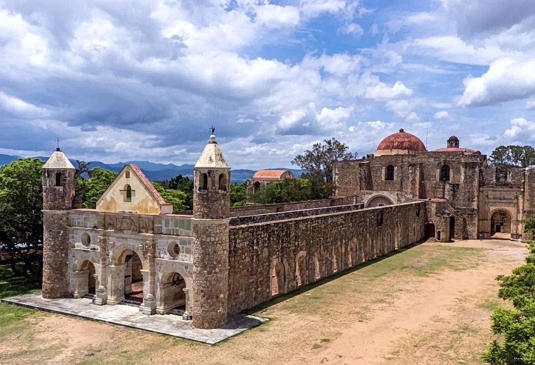 Monte Albán - Image 24
